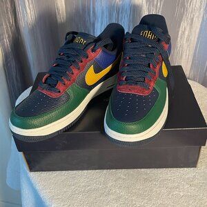 NEW Women's Air Force 1 '07 Obsidian and Gorge Green- Size 9